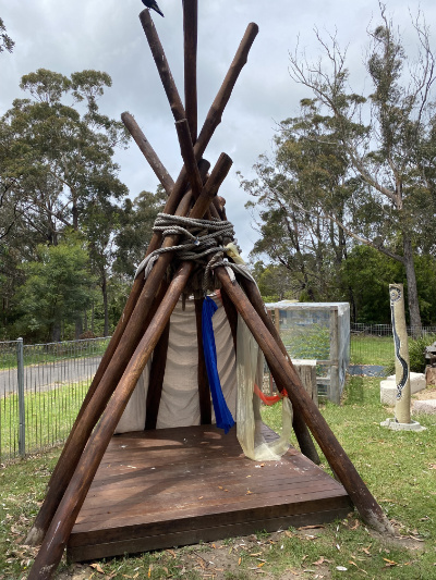 Wigwam with open sides